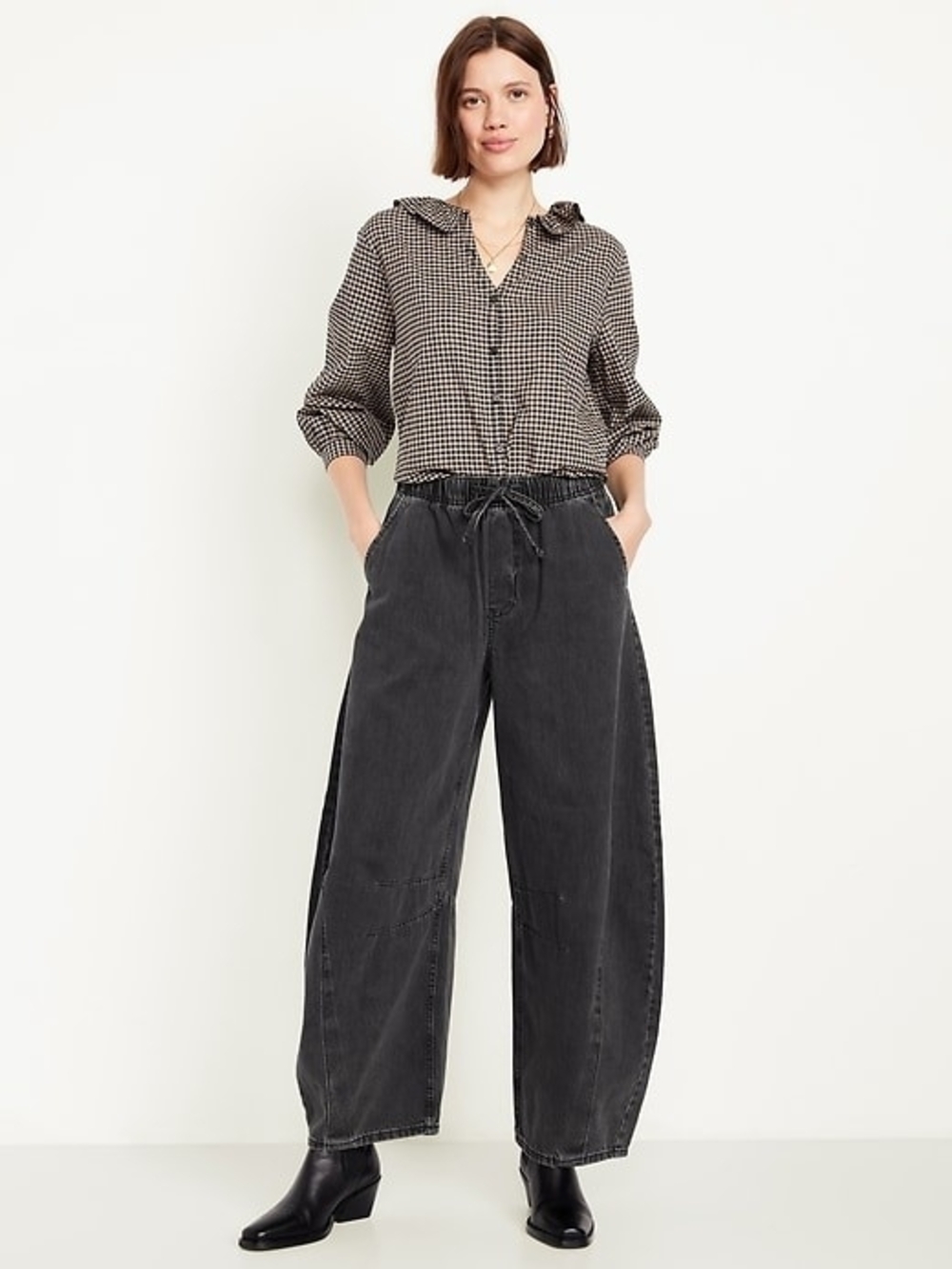 High-Waisted Pull-On Barrel Jeans Black Wash L